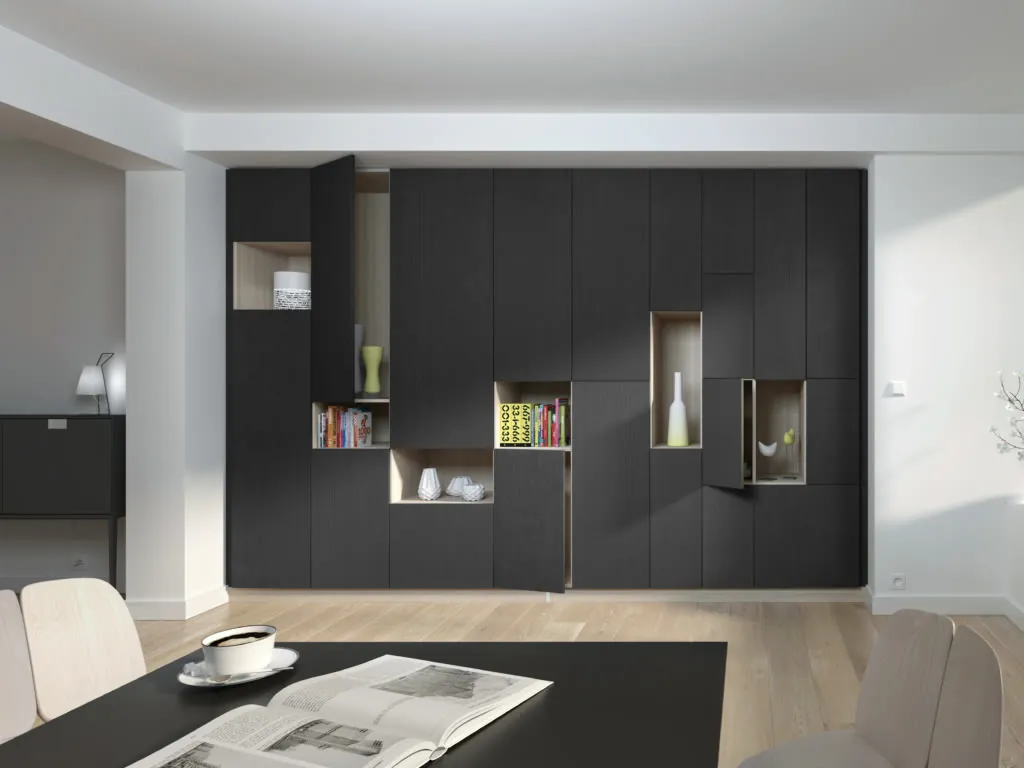 Meuble de salle à manger noir sur toute la hauteur du mur, avec niches éclairées